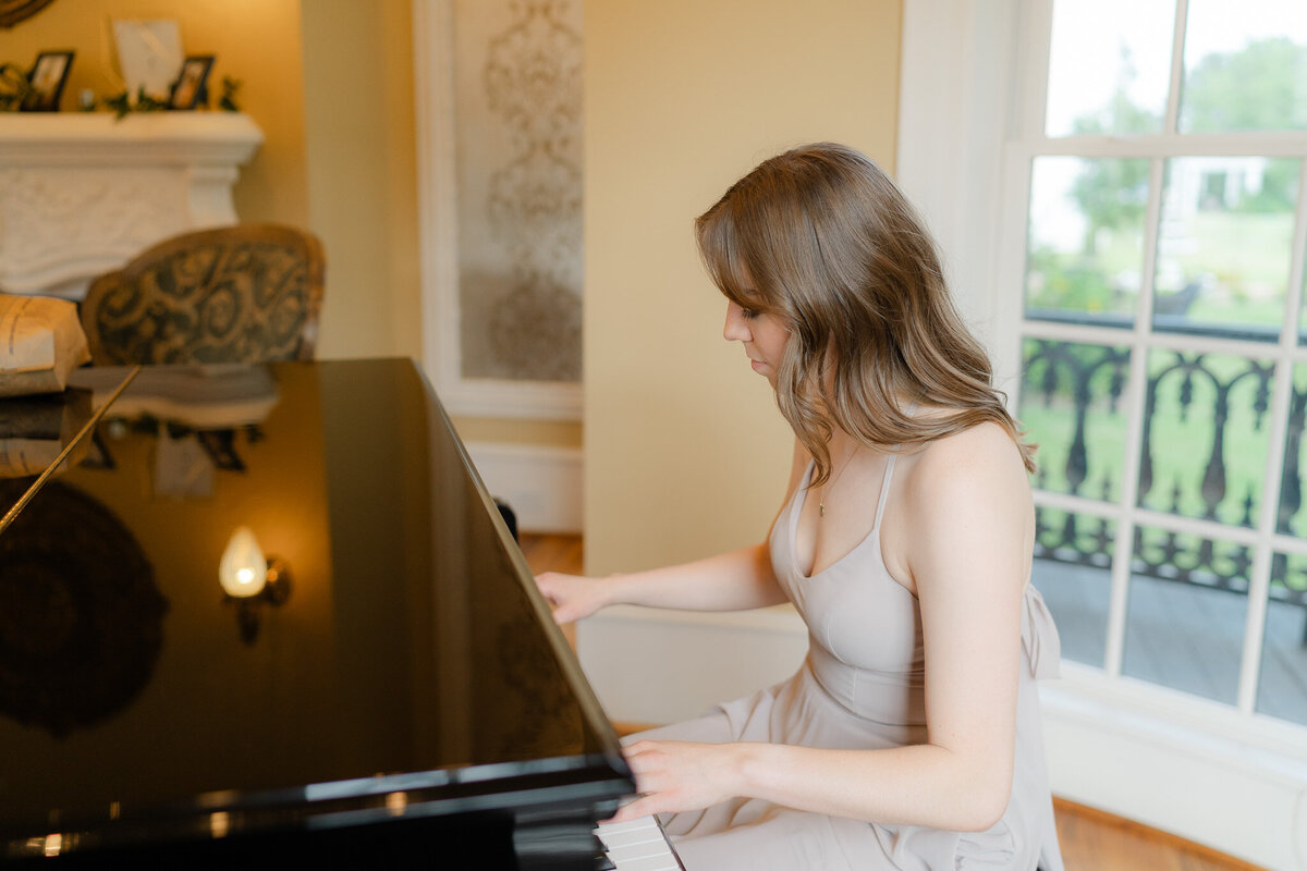 Documentary Wedding Photographer-147