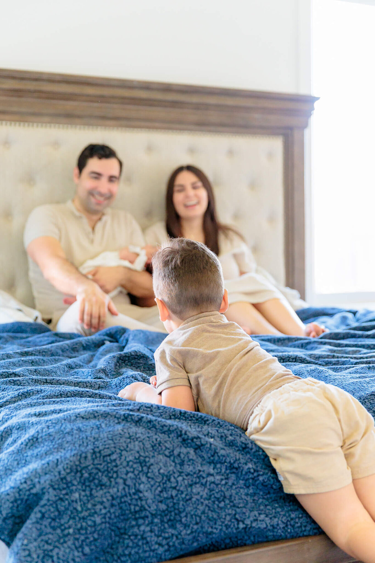 newborn-family-lifestyle-session-086