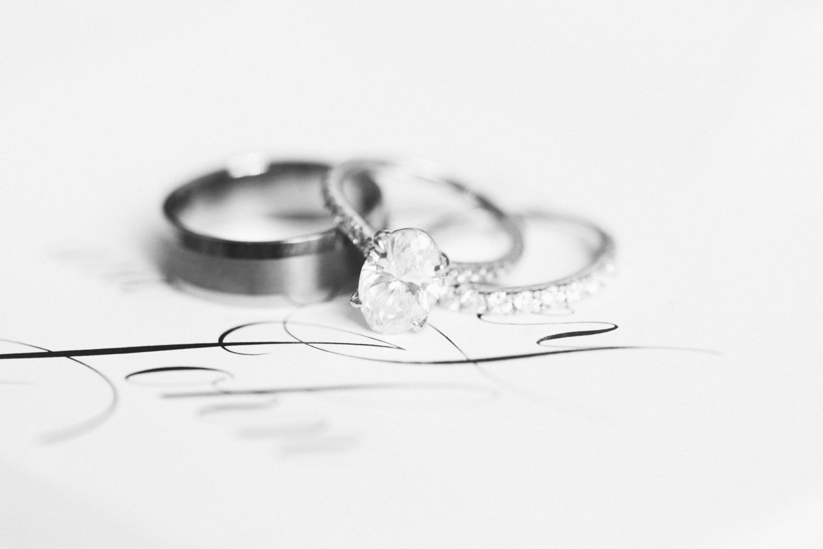 Timeless wedding ring set. Photo by luxury wedding photographer Rebecca Cerasani.