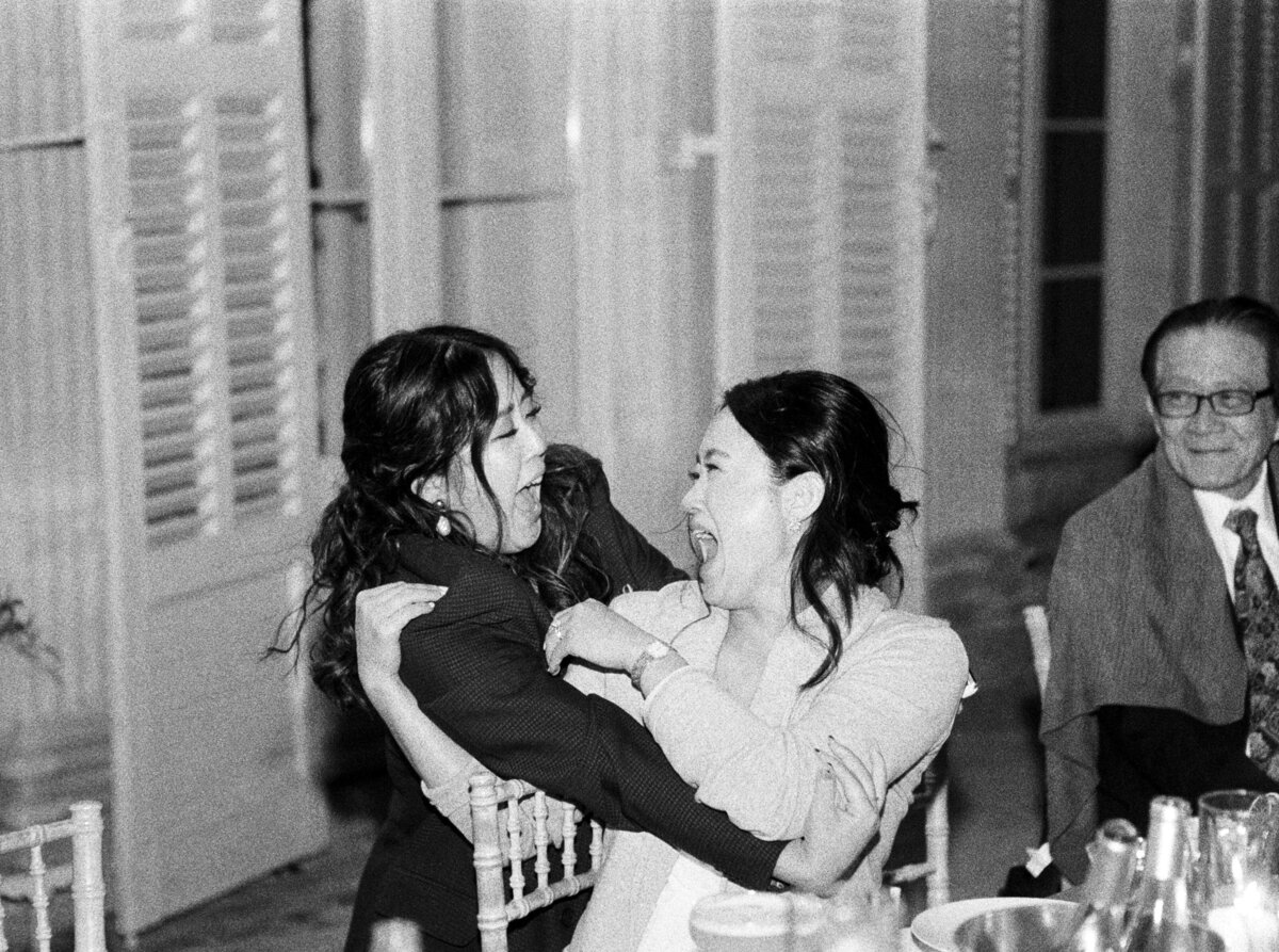 Wedding photography at Chateau Martinay in Provence, France - 42