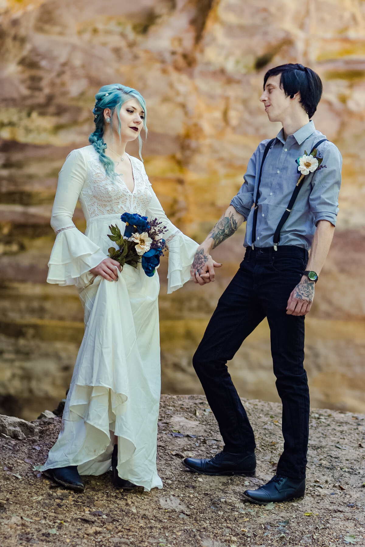 starved-rock-couple-portraits