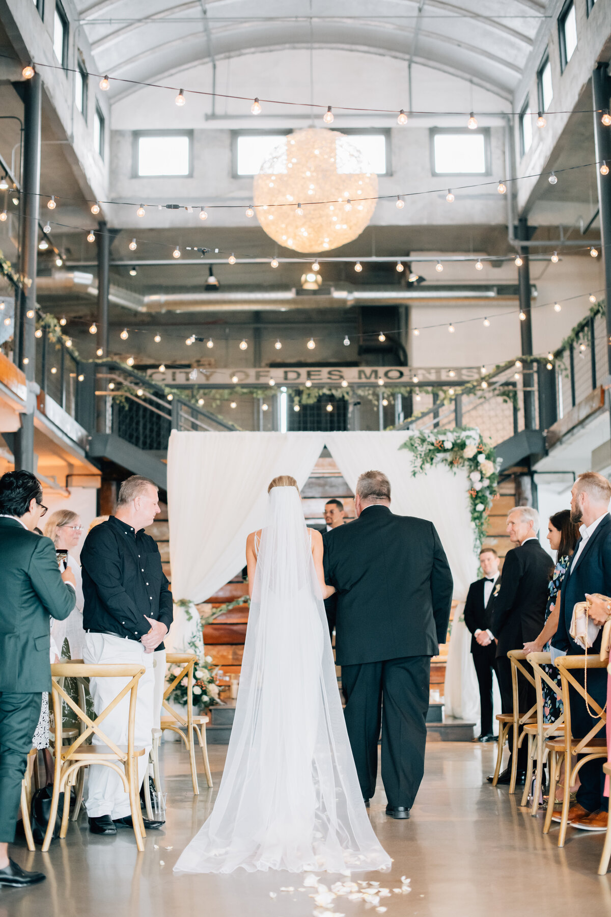 Surety Hotel Des Moines Wedding Photographer-9