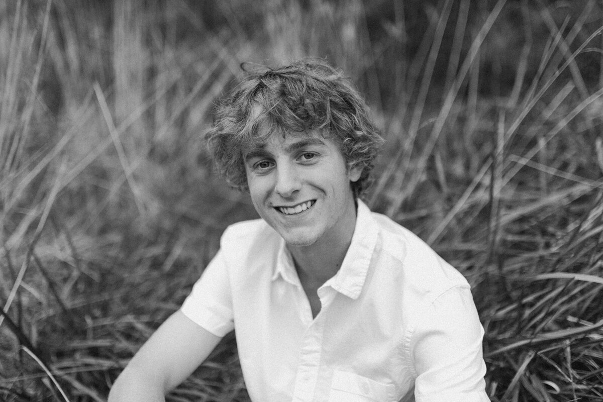 Evan Jones-9549