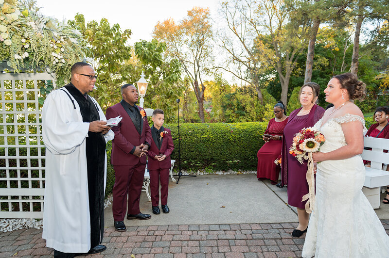 Detroit Wedding Photographer Victoria Wedding Chapel-091