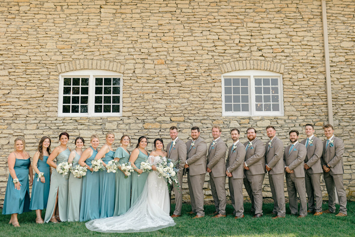 mayowood-stone-barn-wedding-26