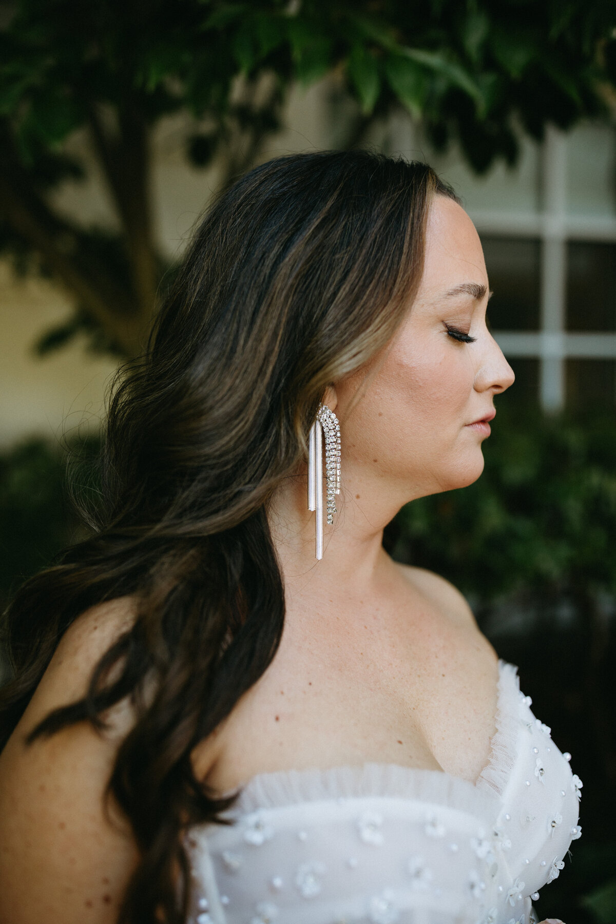 bridal-earrings-connecticut-wedding-planners-sarah-brehant-events
