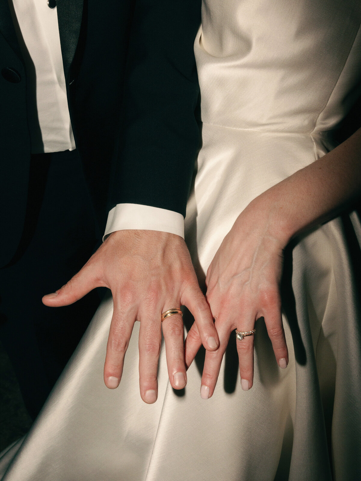 best-seattle-wedding-photographers-the-tenneys-at-washington-athletic-club-66