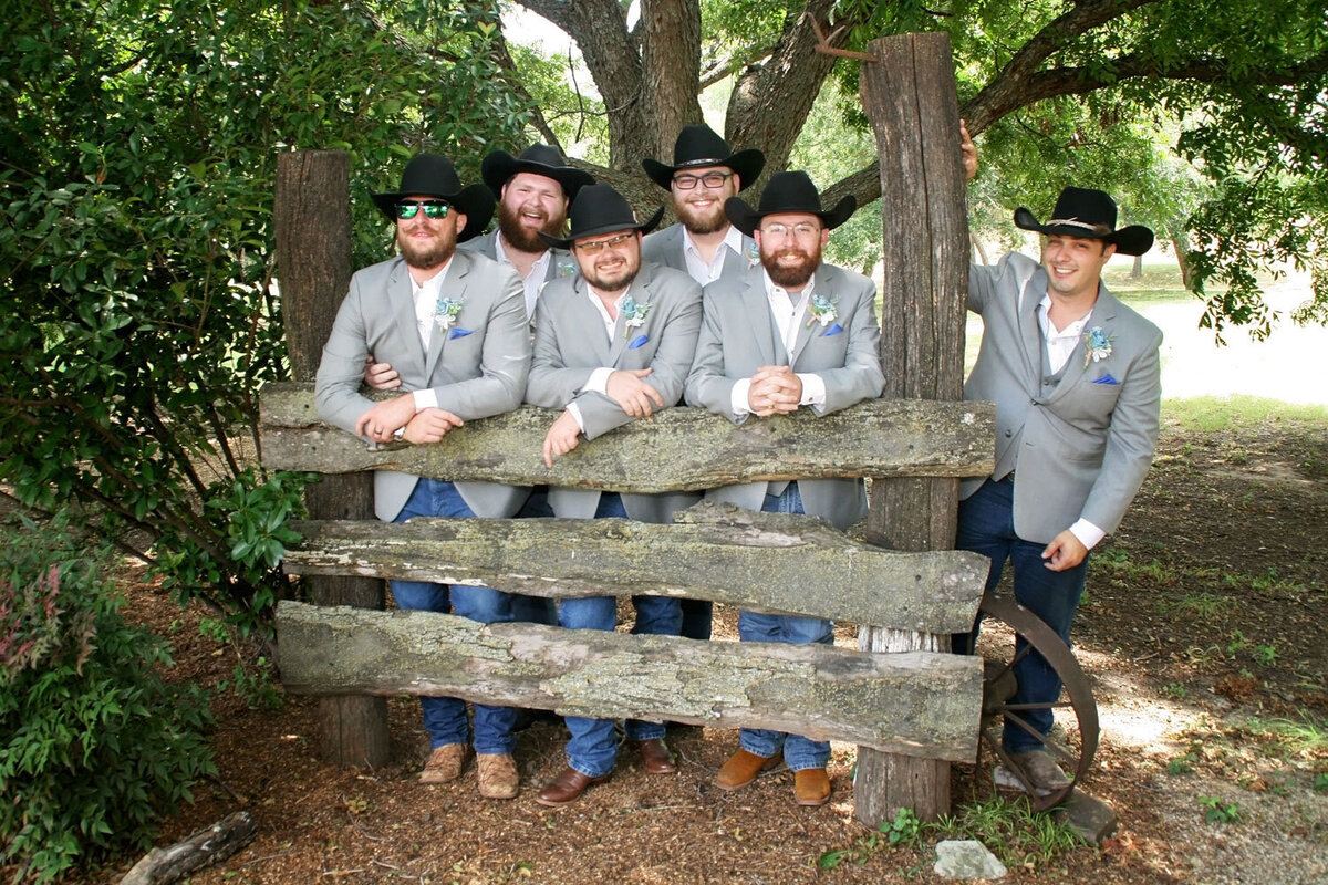 Alicia-and-John-wedding-in-Dallas-Texas-Bella-Vista-Wedding-Planning-52