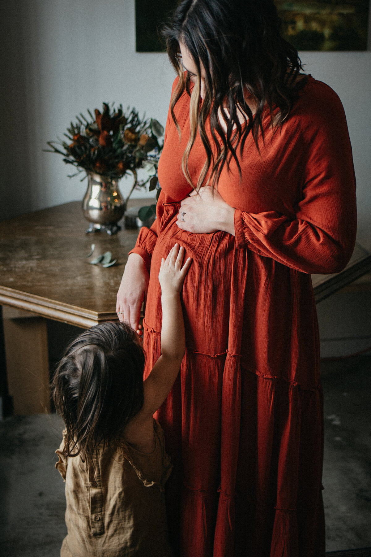 Maternity photo session at Wildwood Cafe Stoughton, Wisconsin