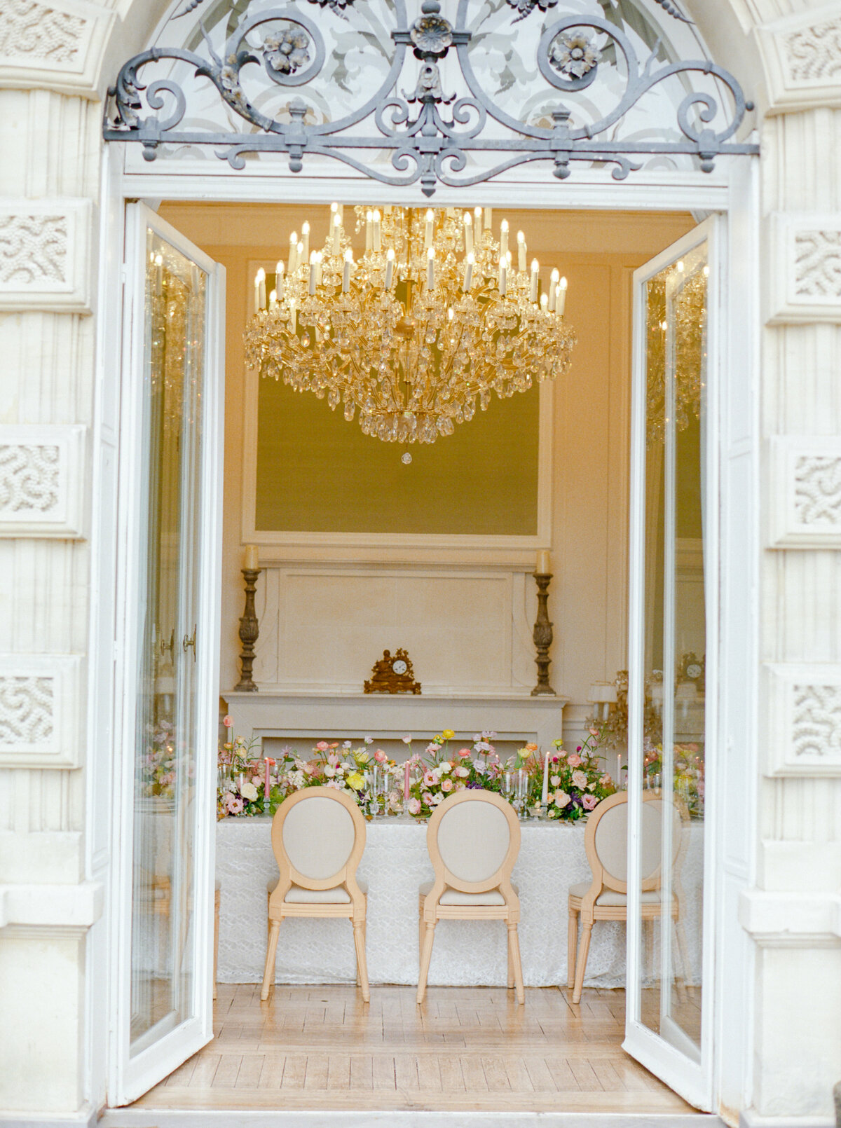 Wedding at Château Bouffémont photographed by Lake Como Wedding photographer