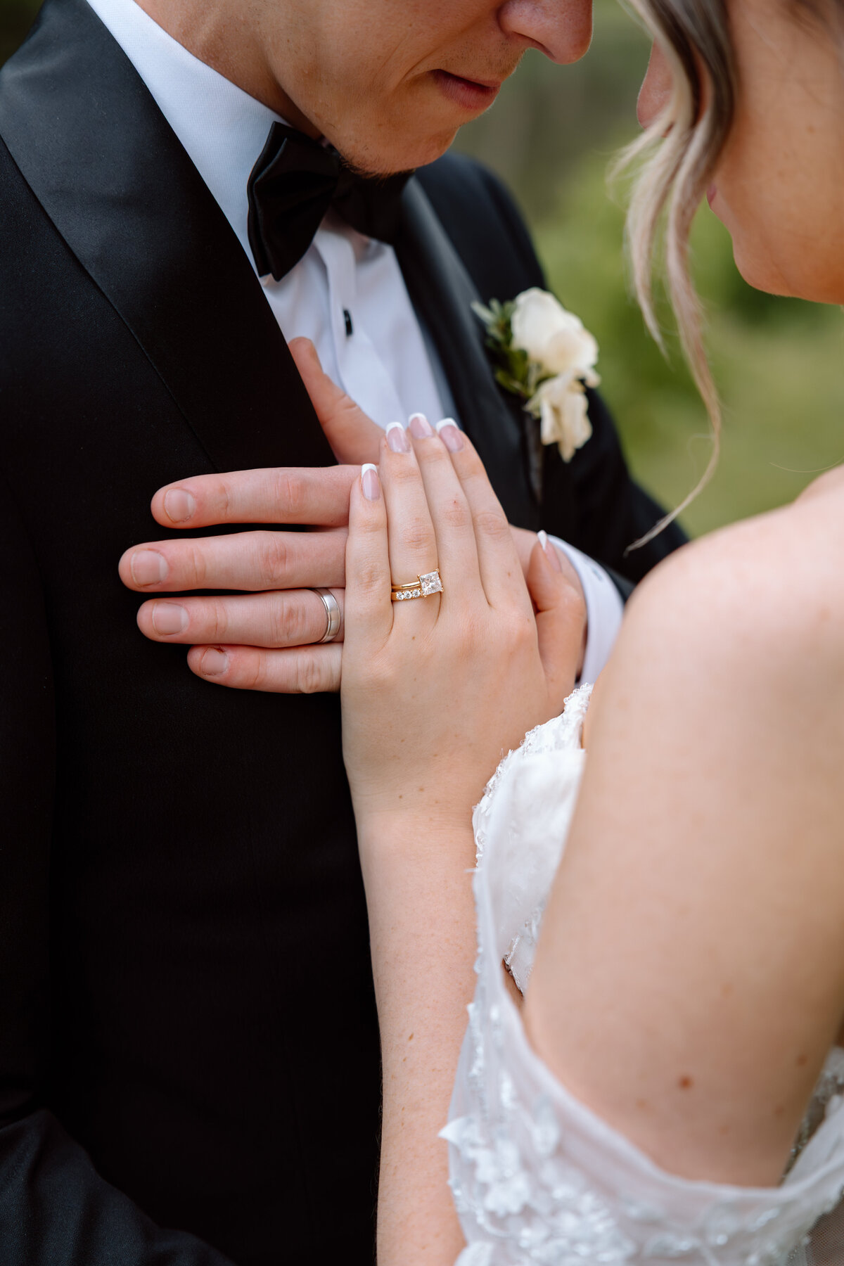 Nicole & Lucas Wedding Samples-250