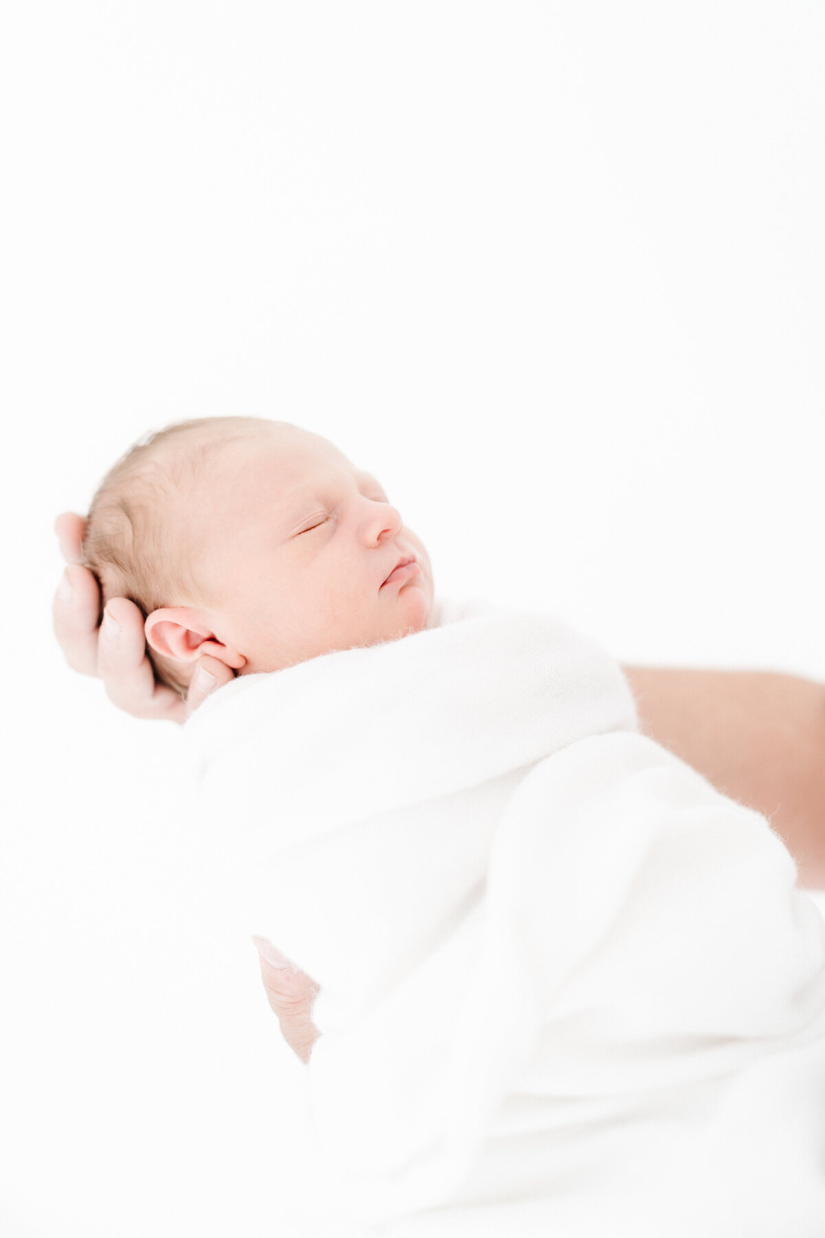 Isabelle-Newborn-11
