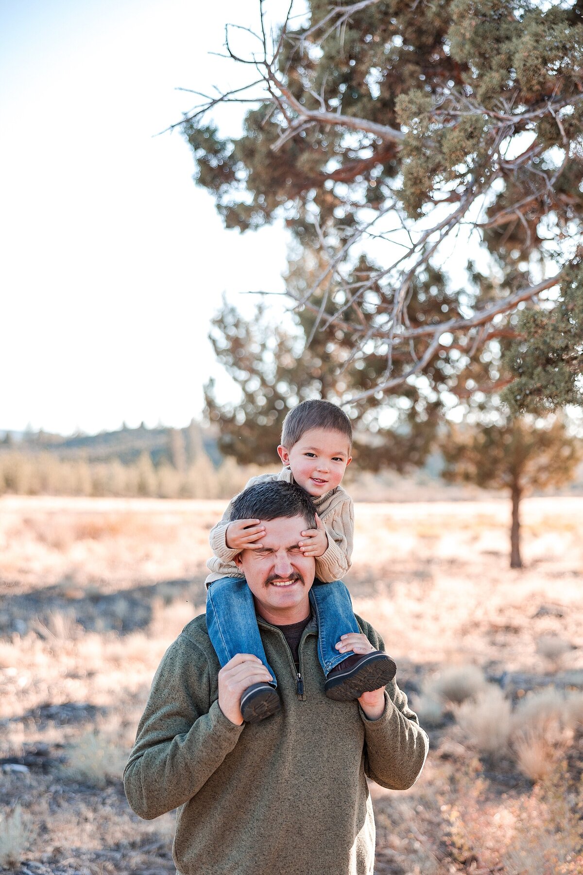 yreka-family-children-photographer_2277