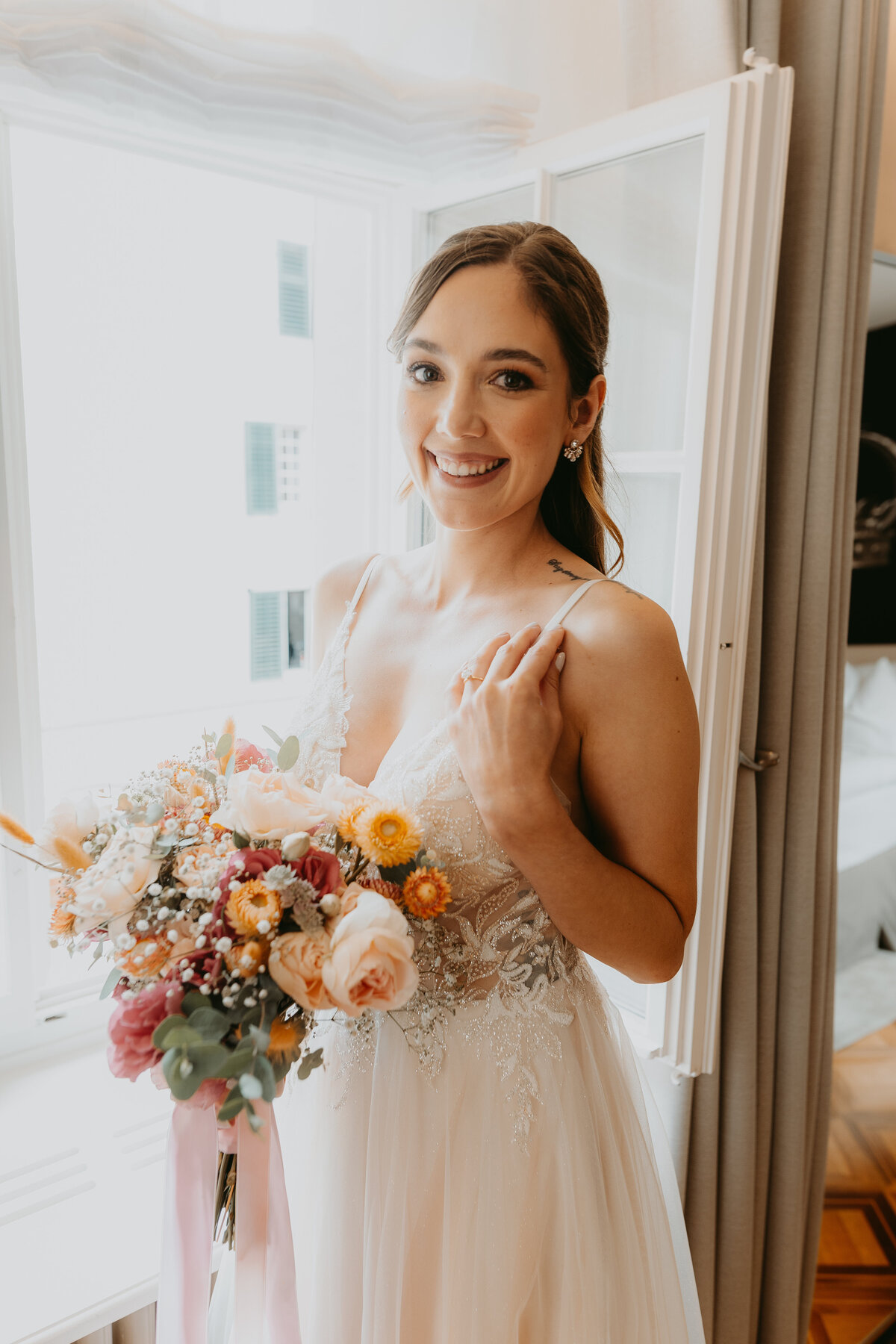 Sarah Schöb - Professional_Makeup_Artist_Schweiz_Bridal_Styling_RealbrideMarisa3