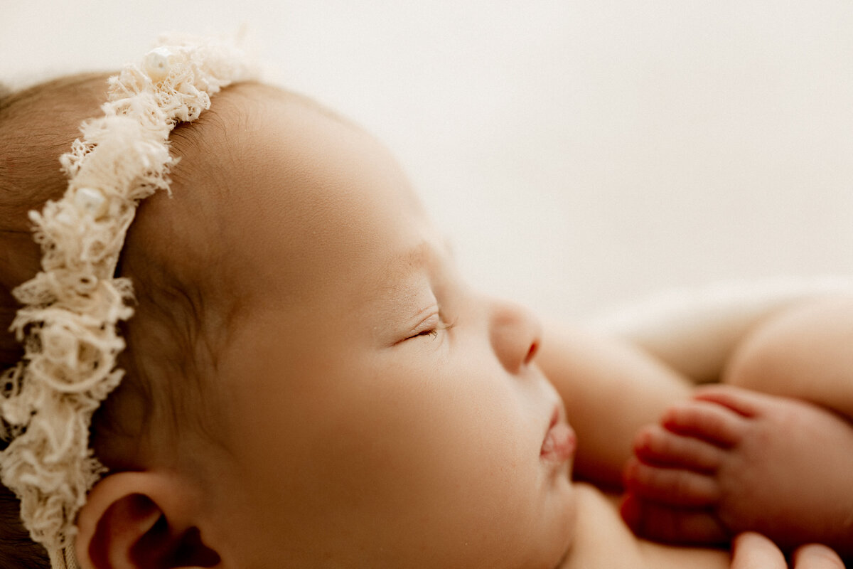 annieharperphotograph-NewbornCM-41