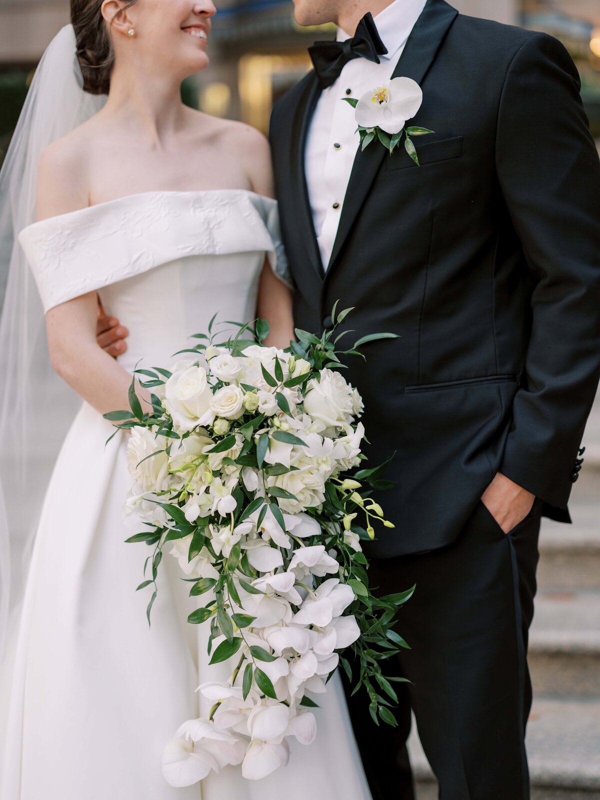 Danielle-Defayette-Photography-The-Willard-Wedding-DC-646
