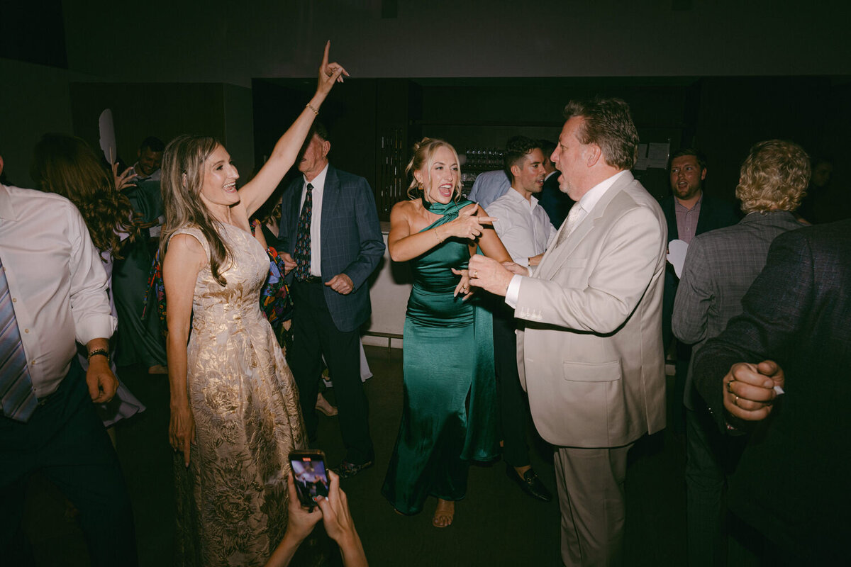 toronto-wedding-photographer-gardiner-museum-christine-lim-31