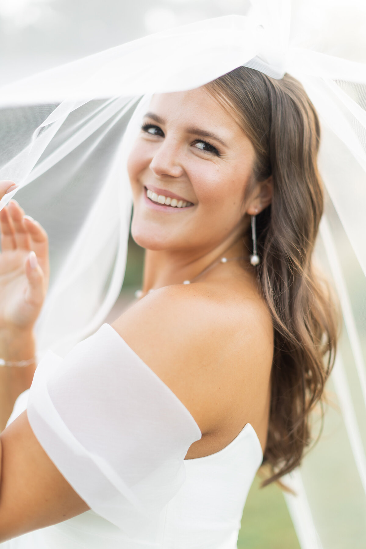 Liana + Carson Sneak Peeks  (7)