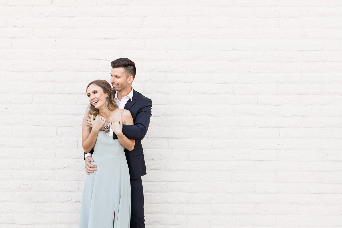 Old Town Scottsdale Engagement Pictures by Brooke and Doug Photography 014