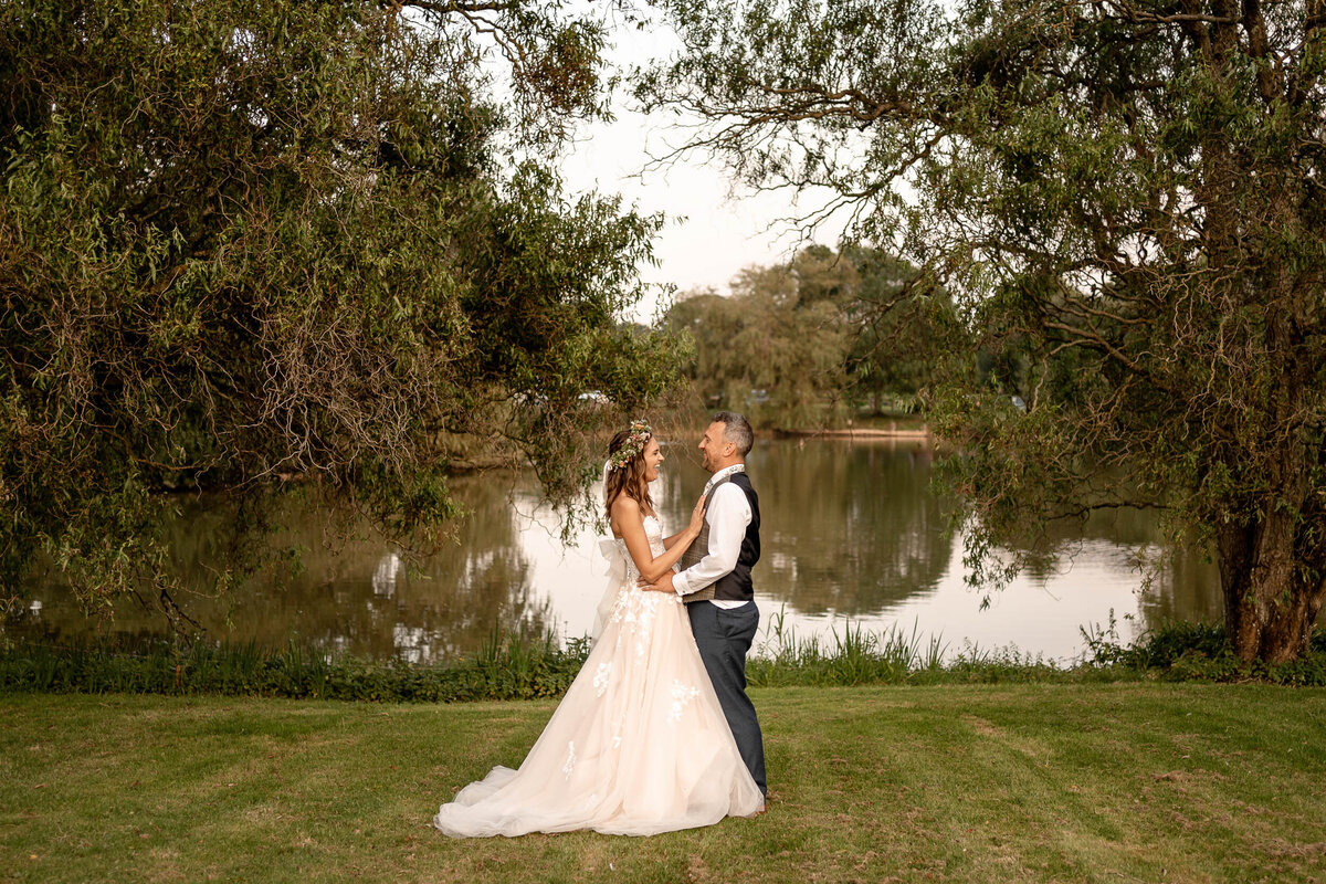 northlands-farm-wedding-photographer-laura-matt-50