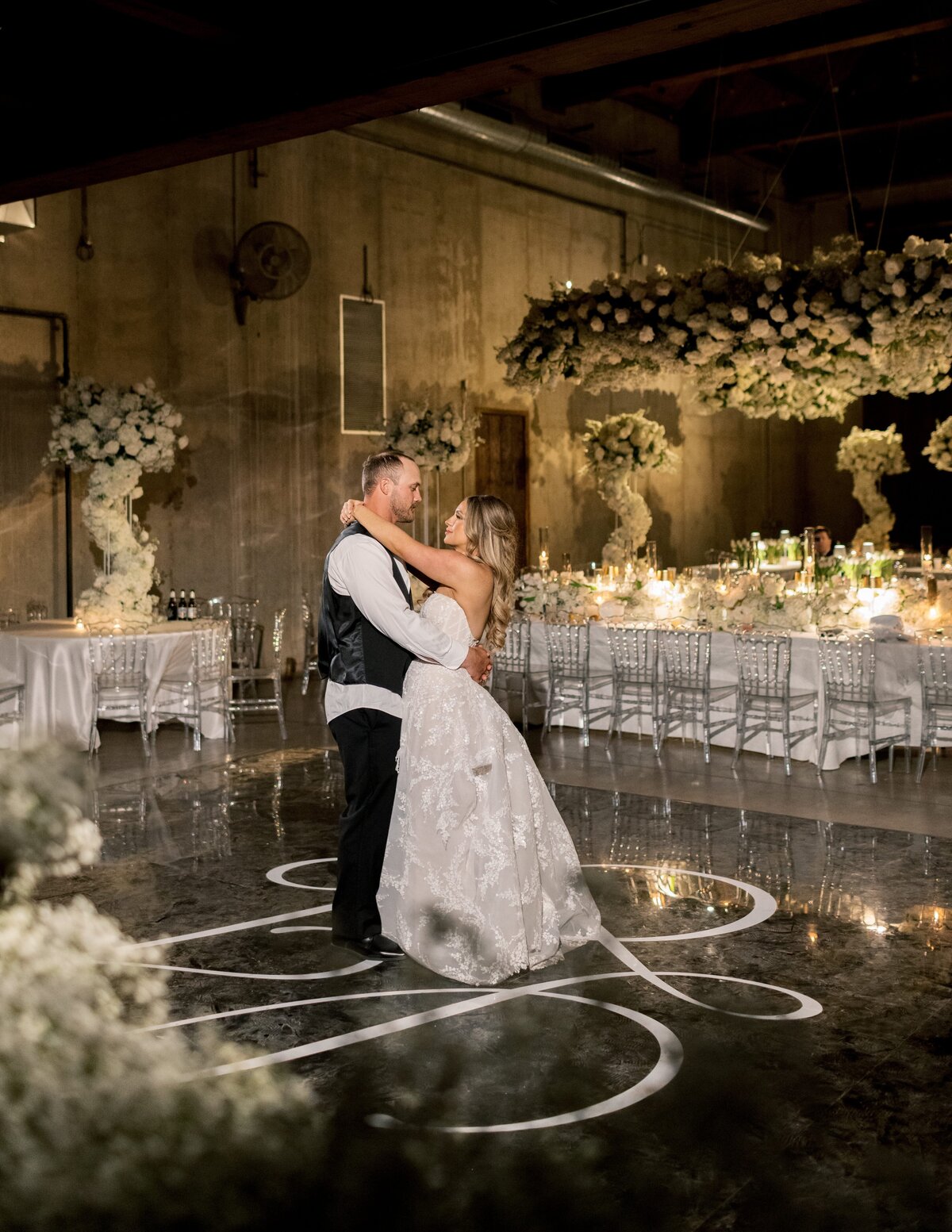 Lindsey-and-Justin-Wedding-Emily-Nicole-Photo-1225