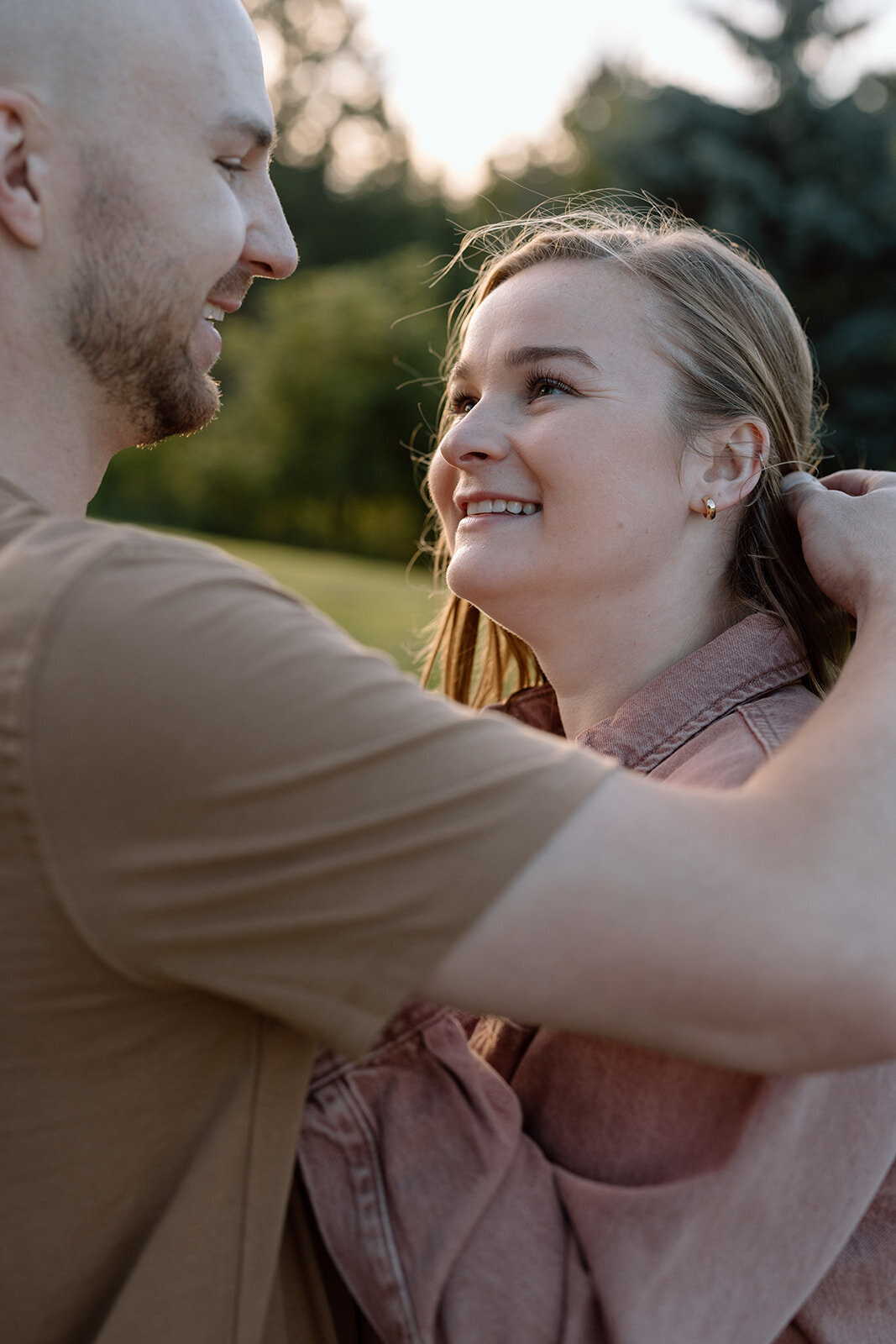 milwaukee-lakeside-engagement-48