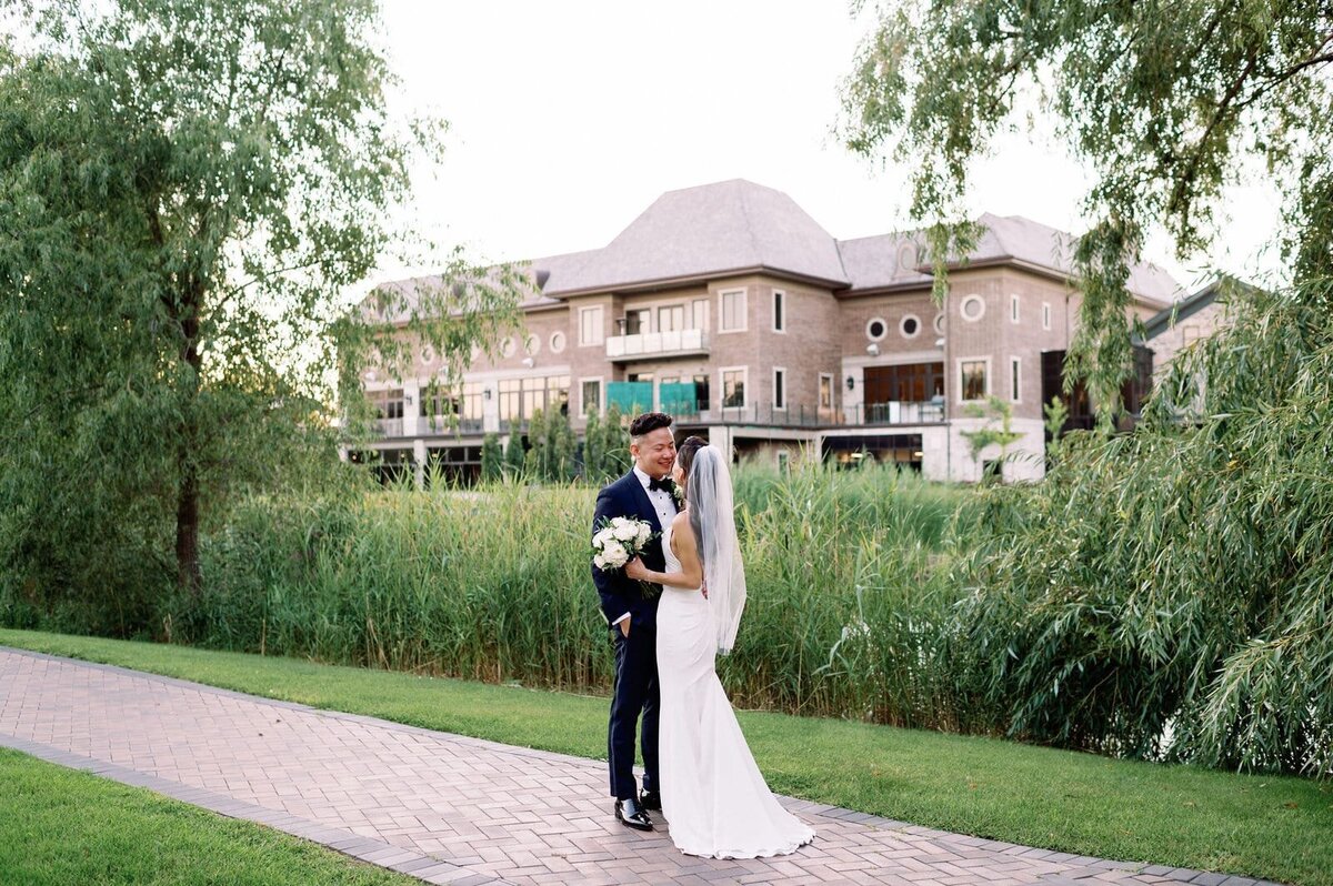 Sunset Golden Hour Couples Portraits at Arlington Estate Vaughan Toronto Wedding Photographer Jacqueline James Photography