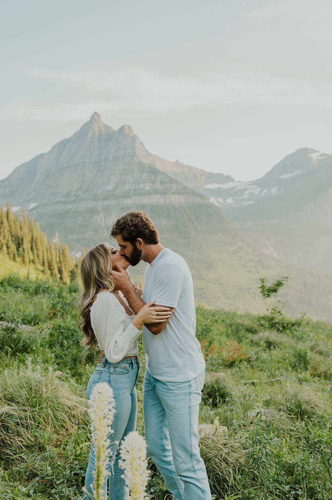 presley-gray-glacier-national-park-engagement-1126