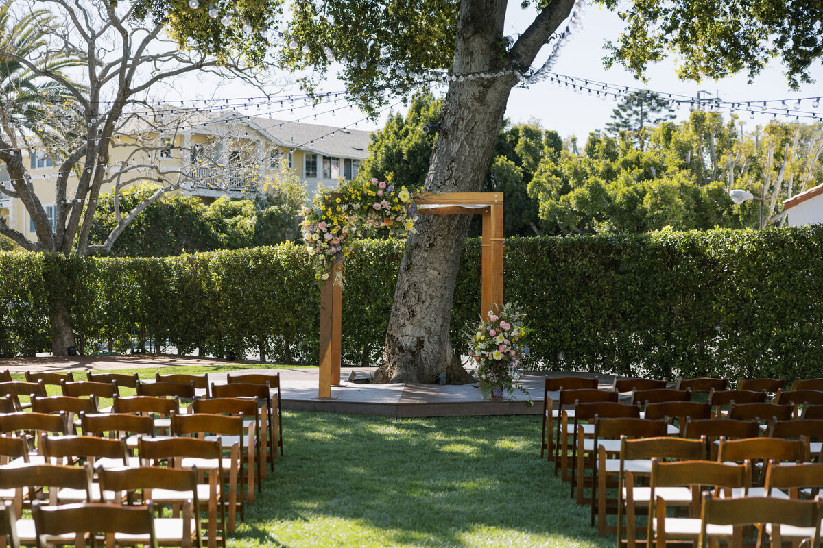 the-santa-barbara-club-wedding-olive-and-oath-53