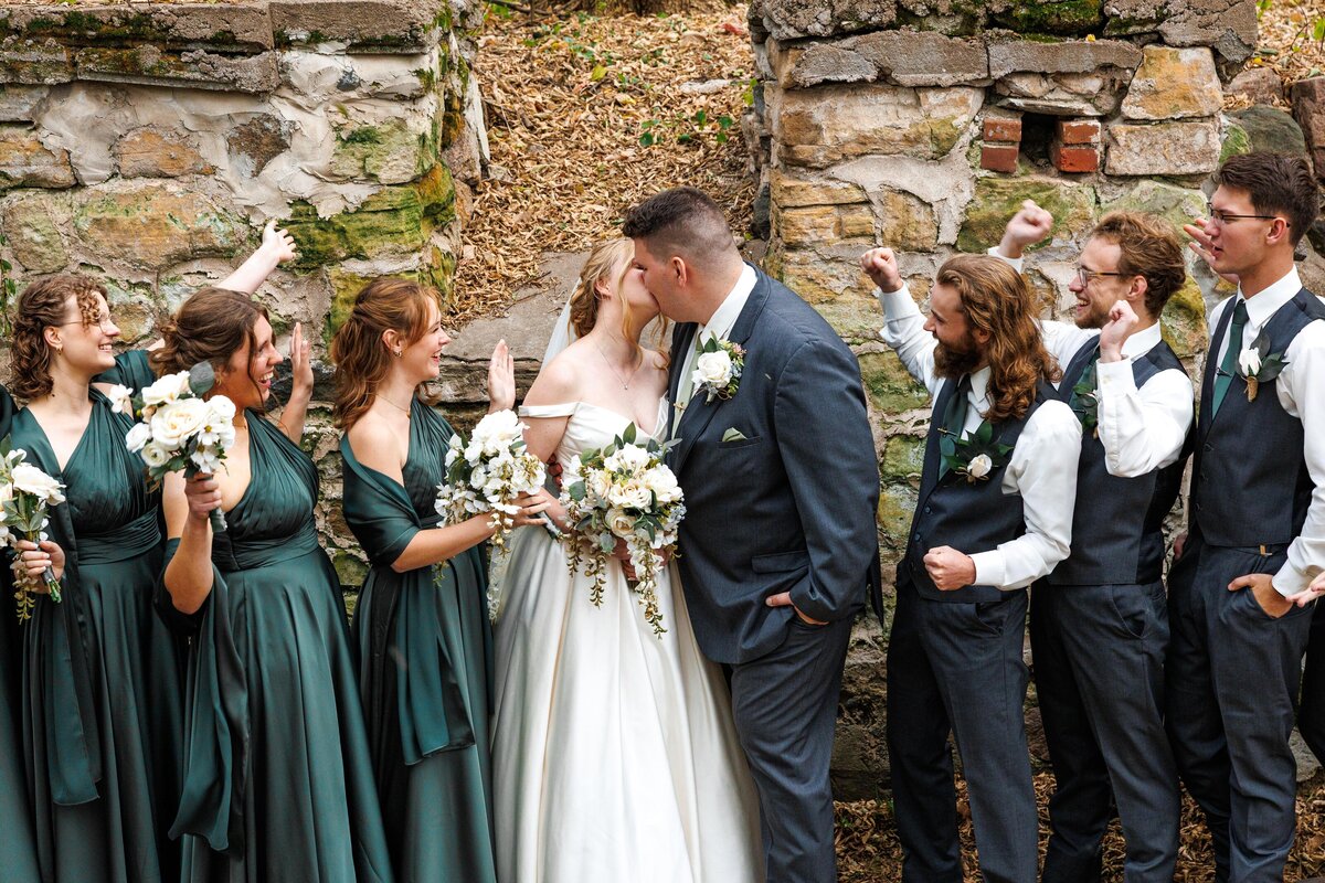 32-RaeganLiam-Wedding-Photographer-St-Cloud-Brainerd-MN-MindiJenningsPhotography