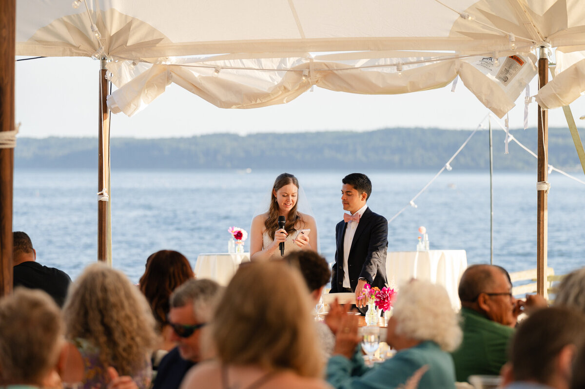 Hope-Island-Beach-Club-Wedding-LaConner_Caylie-Mash-Photography_559