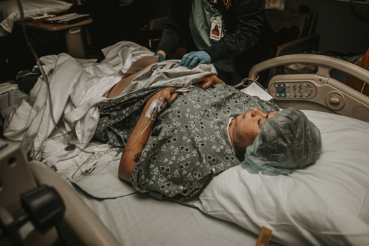 ocala-csection-birth-photographer (4)