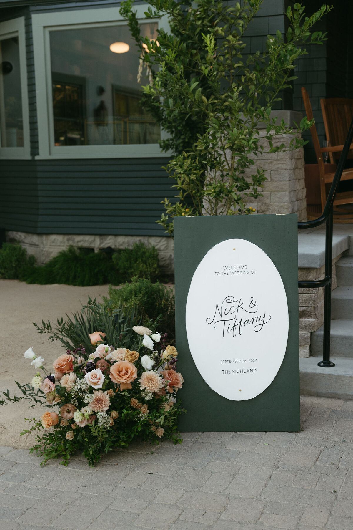 pretty-palm-leaf-event-co-tiffany-and-nick-wedding-at-the-richland-43
