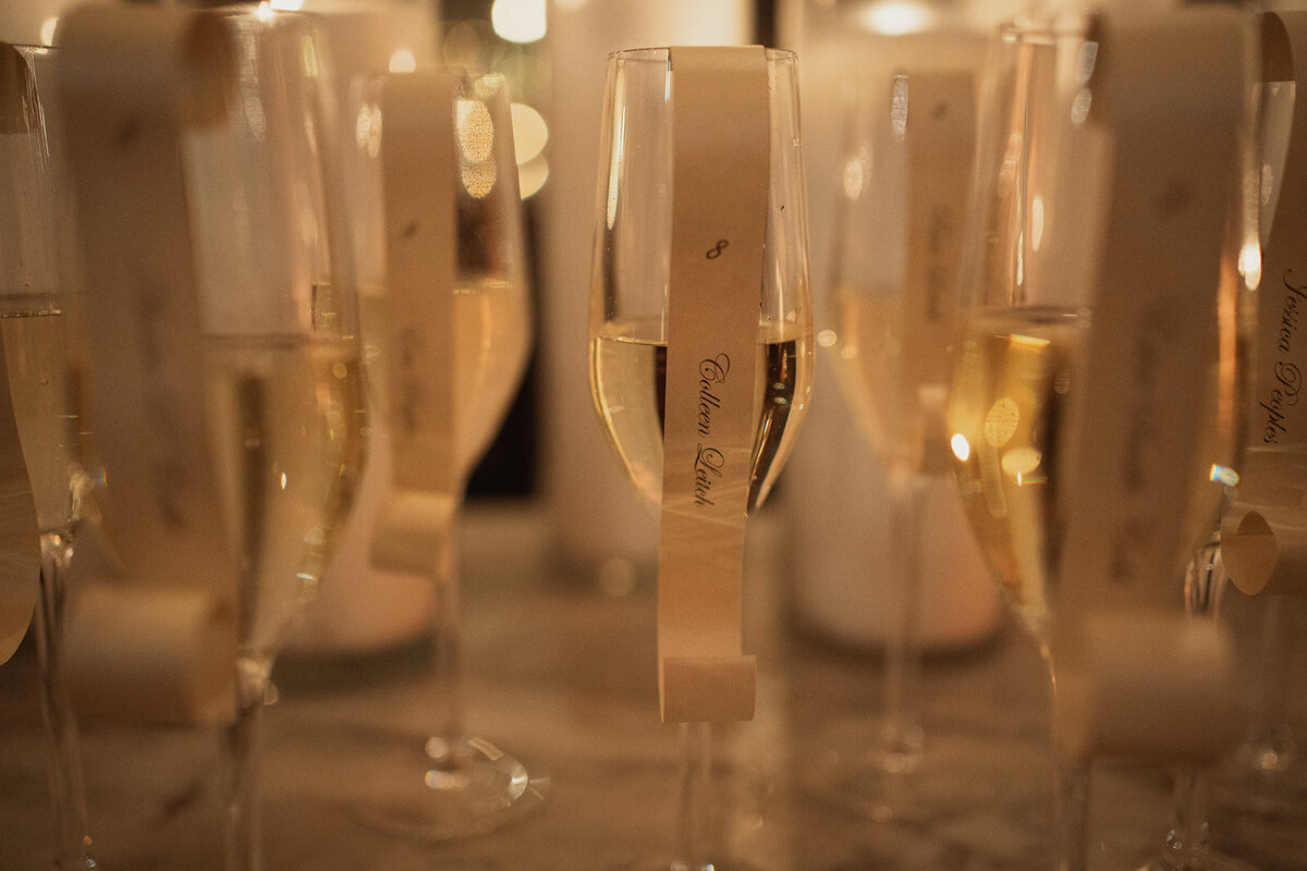 close up champagne glasses