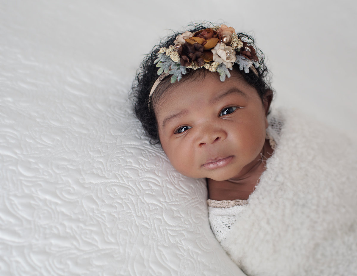 best Maryland newborn photographer, Baltimore newborn photographer, newborn photography near me, newborn portraits Crofton MD, professional baby photos