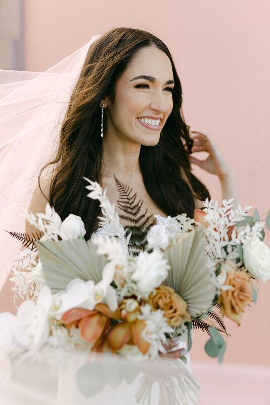 A-493_websizeTimelessweddingflorals