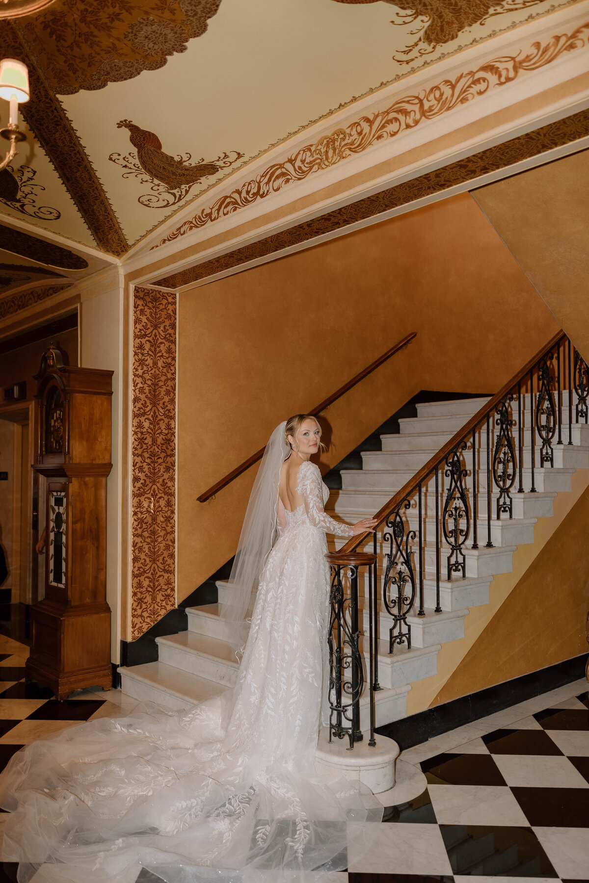 michigan-wedding-photographer-purzyckiweddingpreview-colonyclub-detroit-michigan-brittanybradleystudio-99