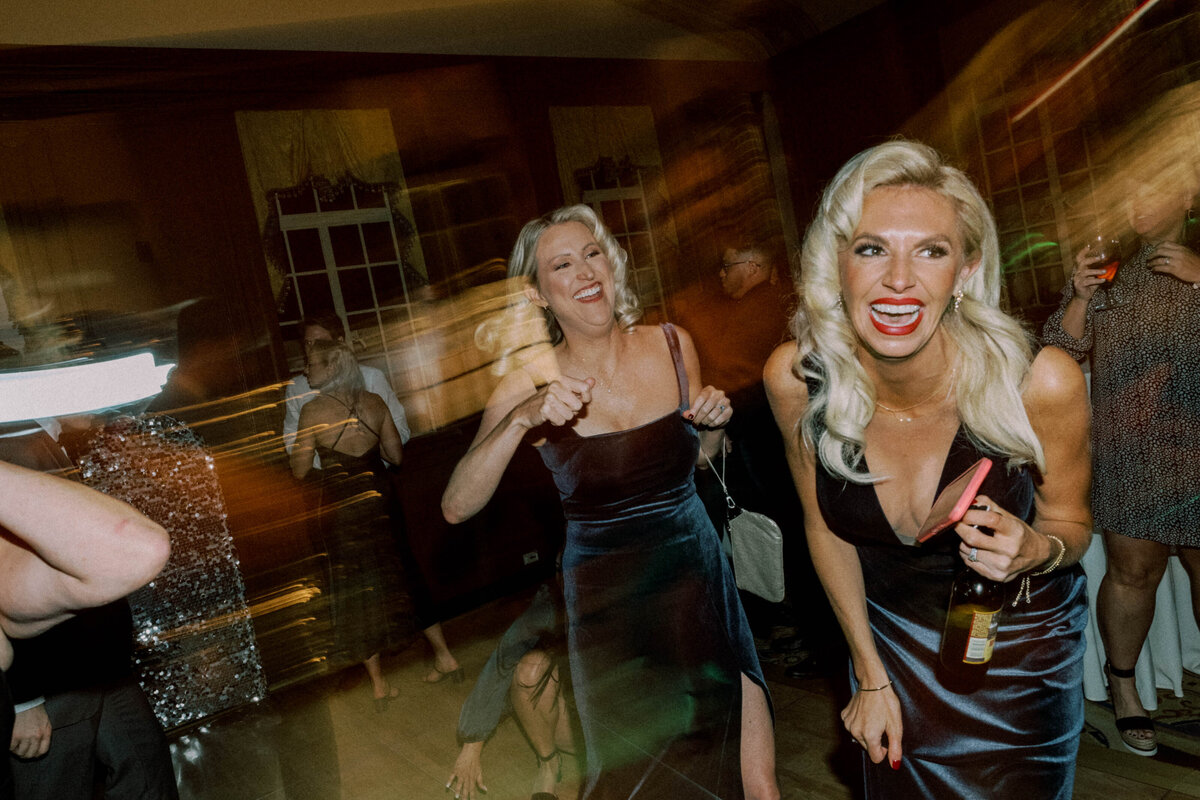 blurry-dancing-photos