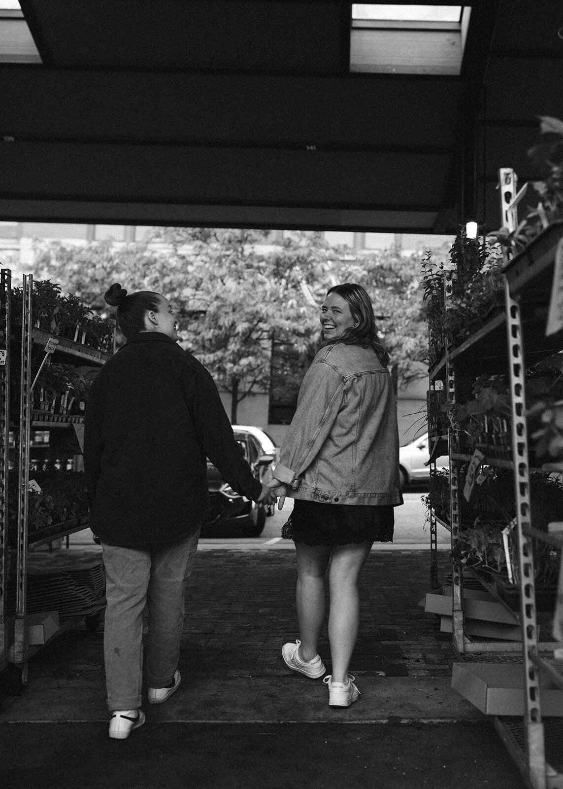 Sadie+Halle+Farmers-Market-Engagement-Shoot-13