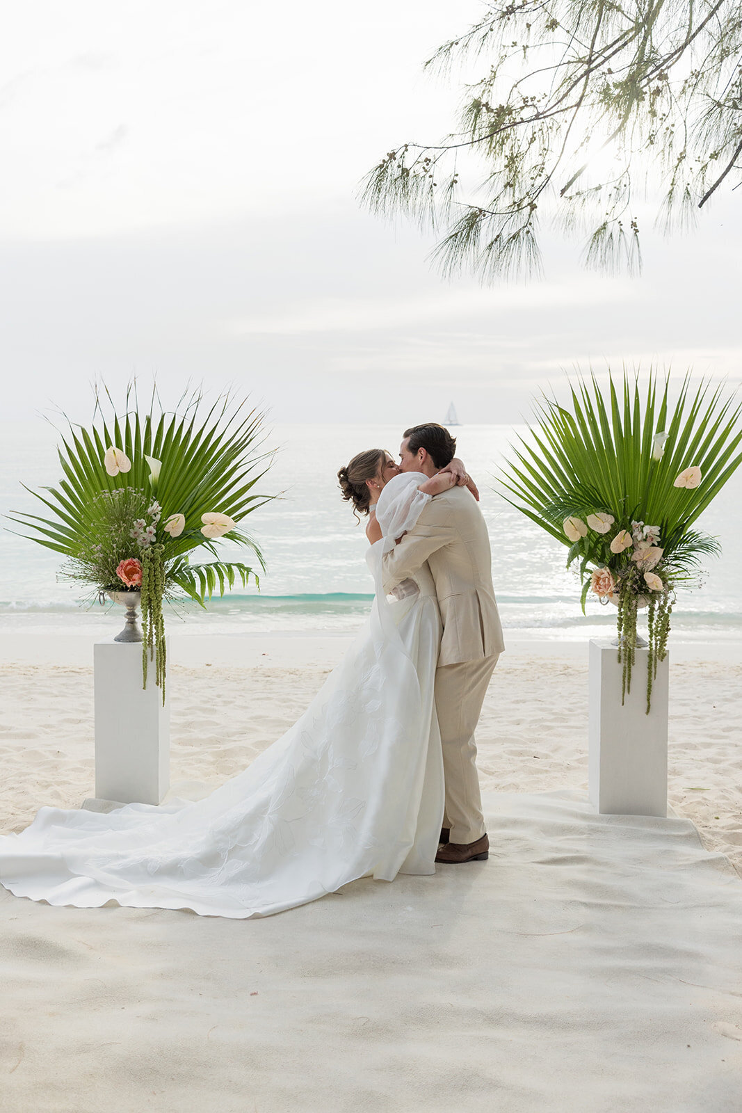 Wesley+Kate_Wedding_AmandaCastlePhotography-839