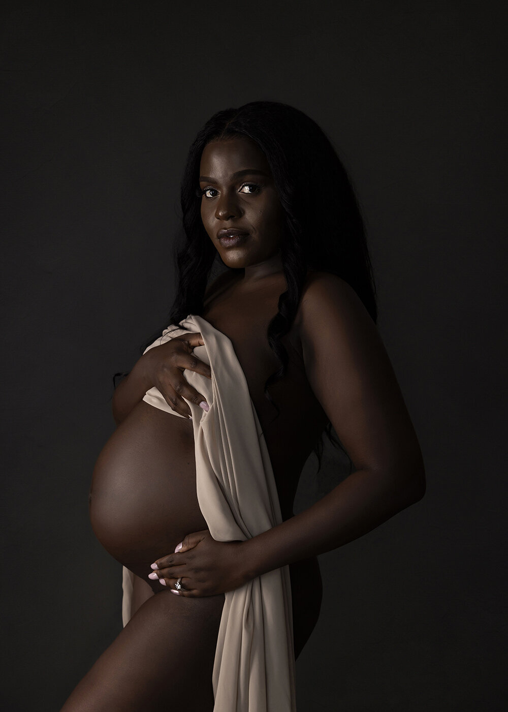 MATERNITY_PREGNANTWOMAN_BLACKWOMANNAKED