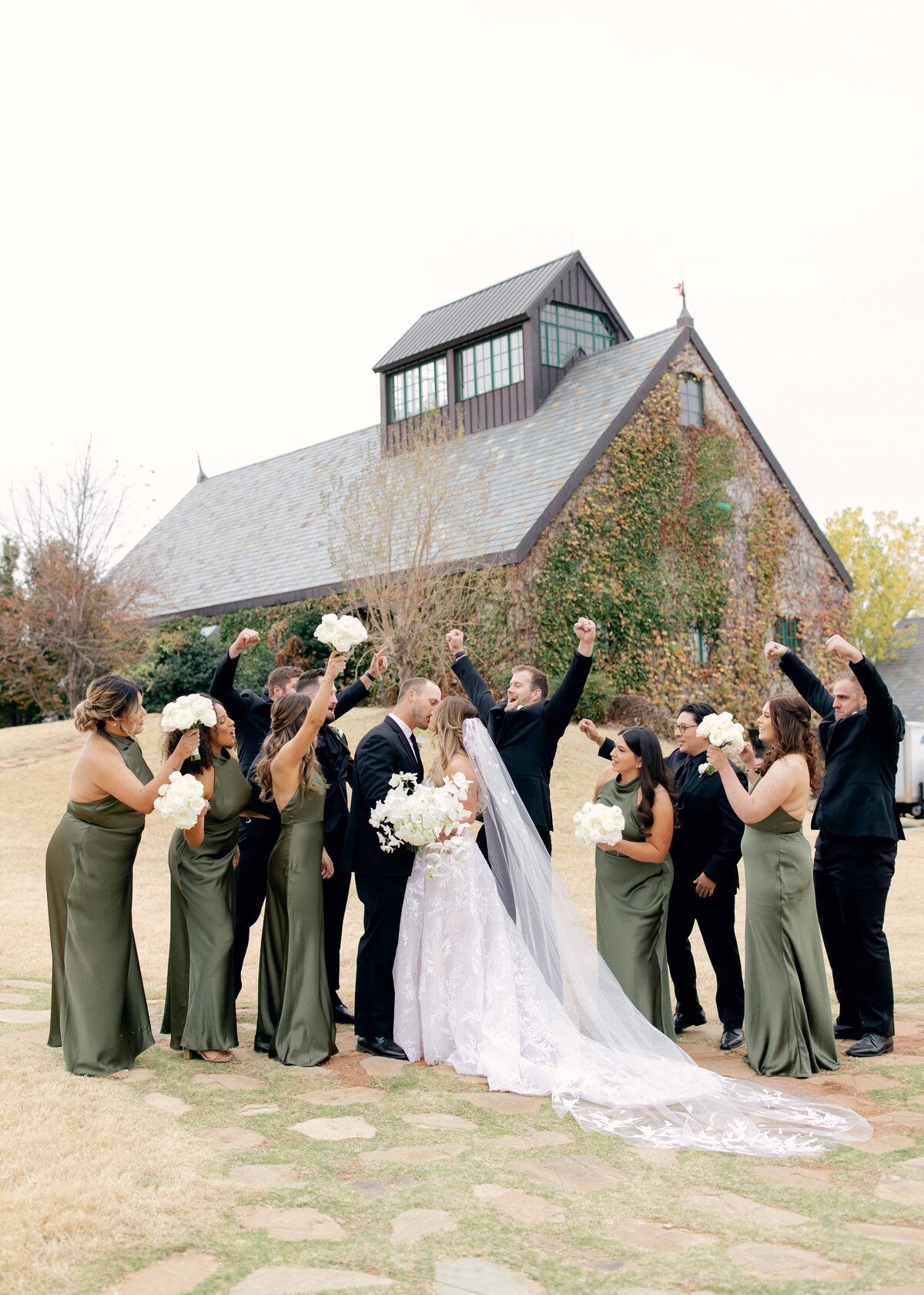 Lindsey-and-Justin-Wedding-Emily-Nicole-Photo-433