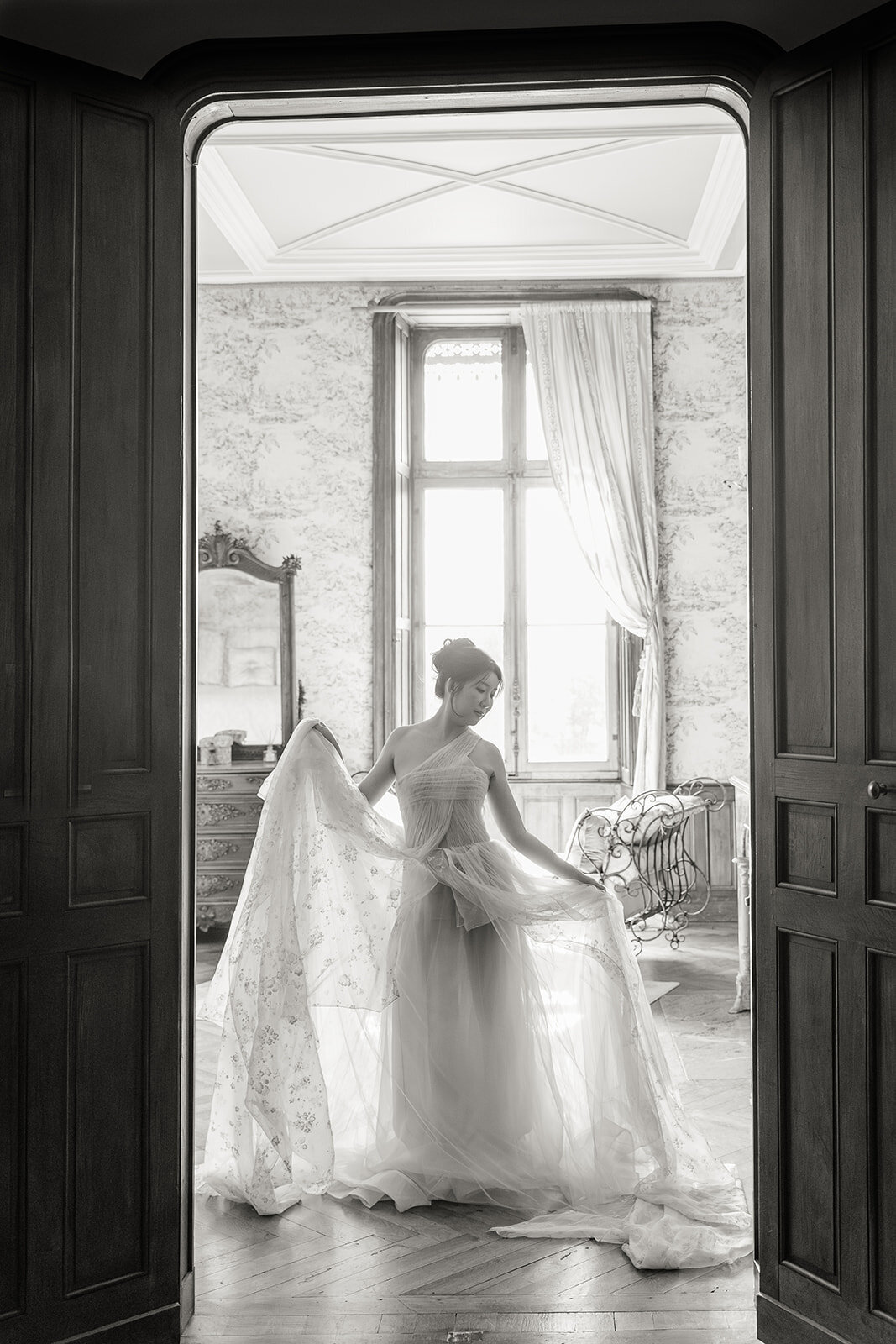 Fine art bridal portrait at a luxury Loire Valley elopement, France