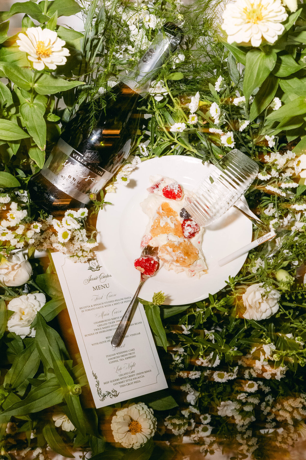 515-Mount-Alverno-Luxury-Resorts-Toronto-Canada-Stefanie-Mark-Wedding-50