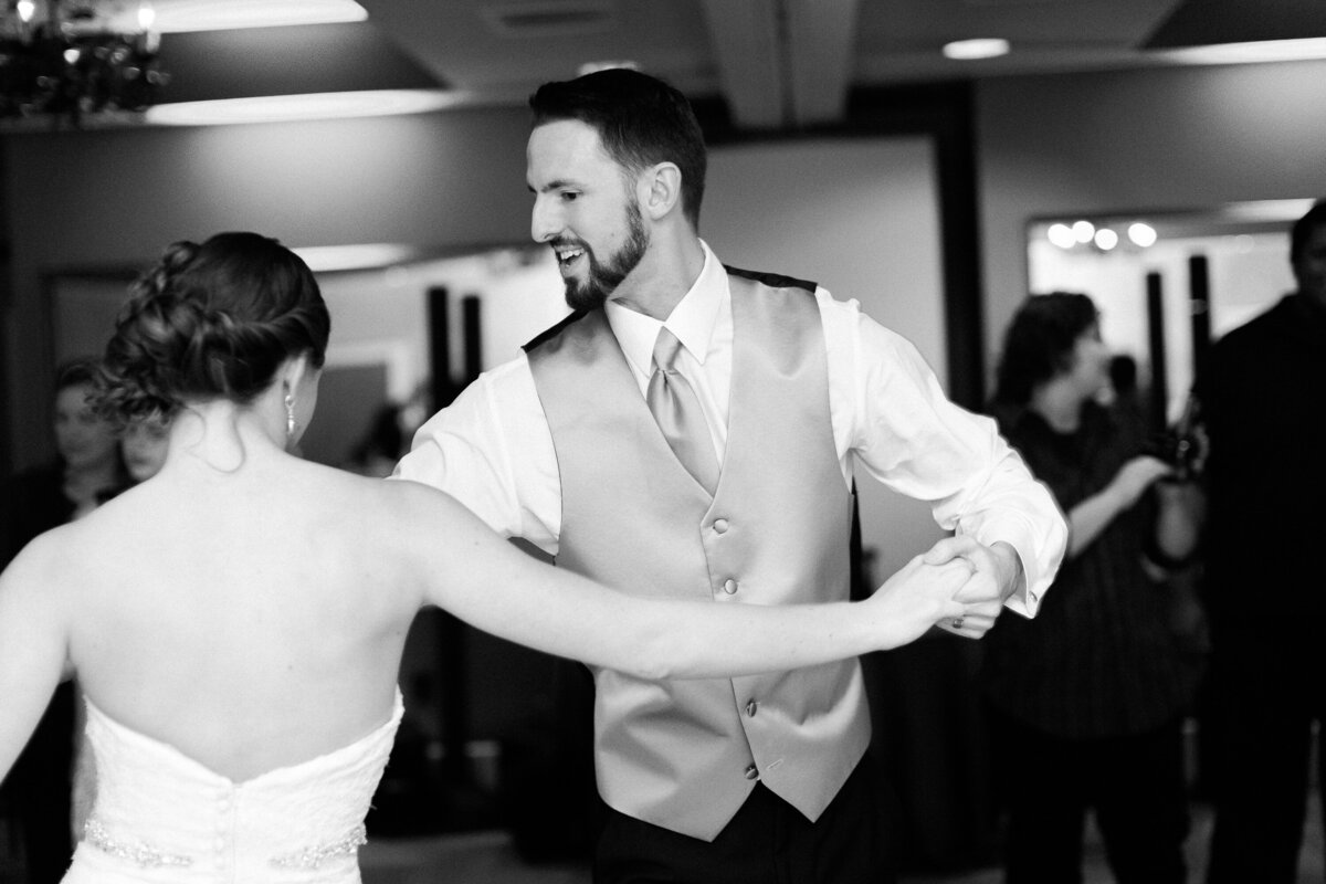 san_antonio_austin_texas_wedding_photographer-country-club-KnB-1273