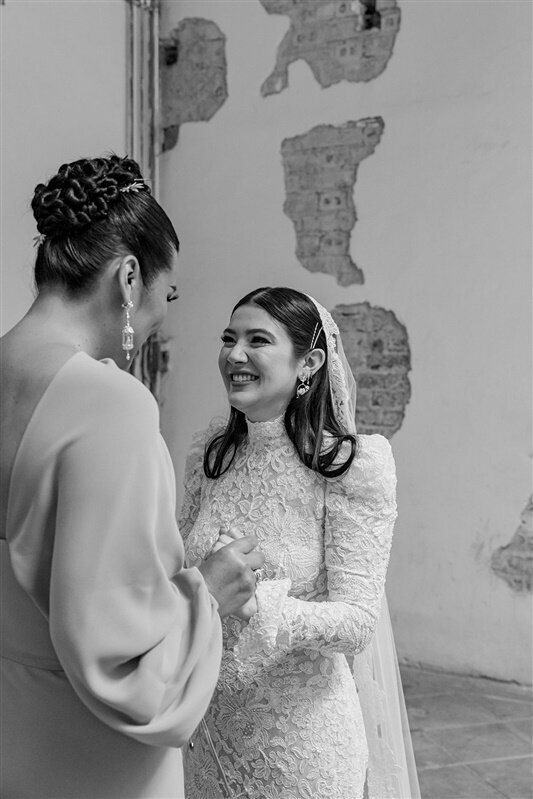 Bride getting ready at General Prim