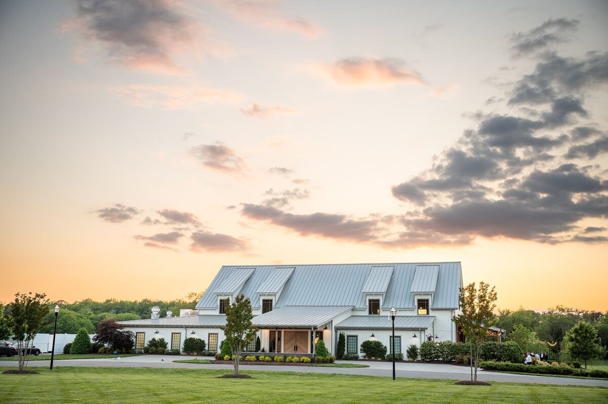 Wedding-at-Board-and-Batten-Lexington-North-Carolina-1179