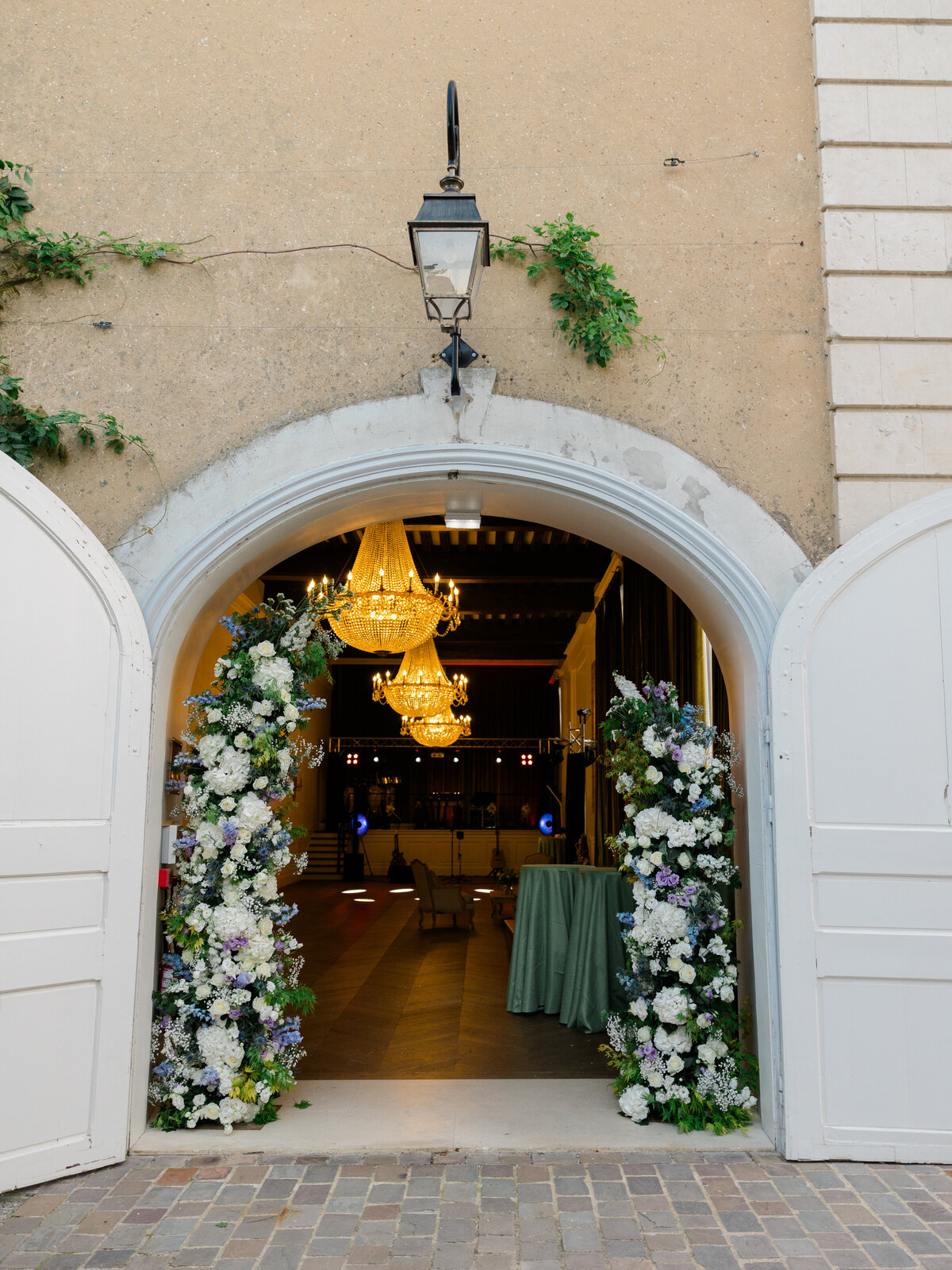 William+Alexandra_WeddingDay_JS-1379