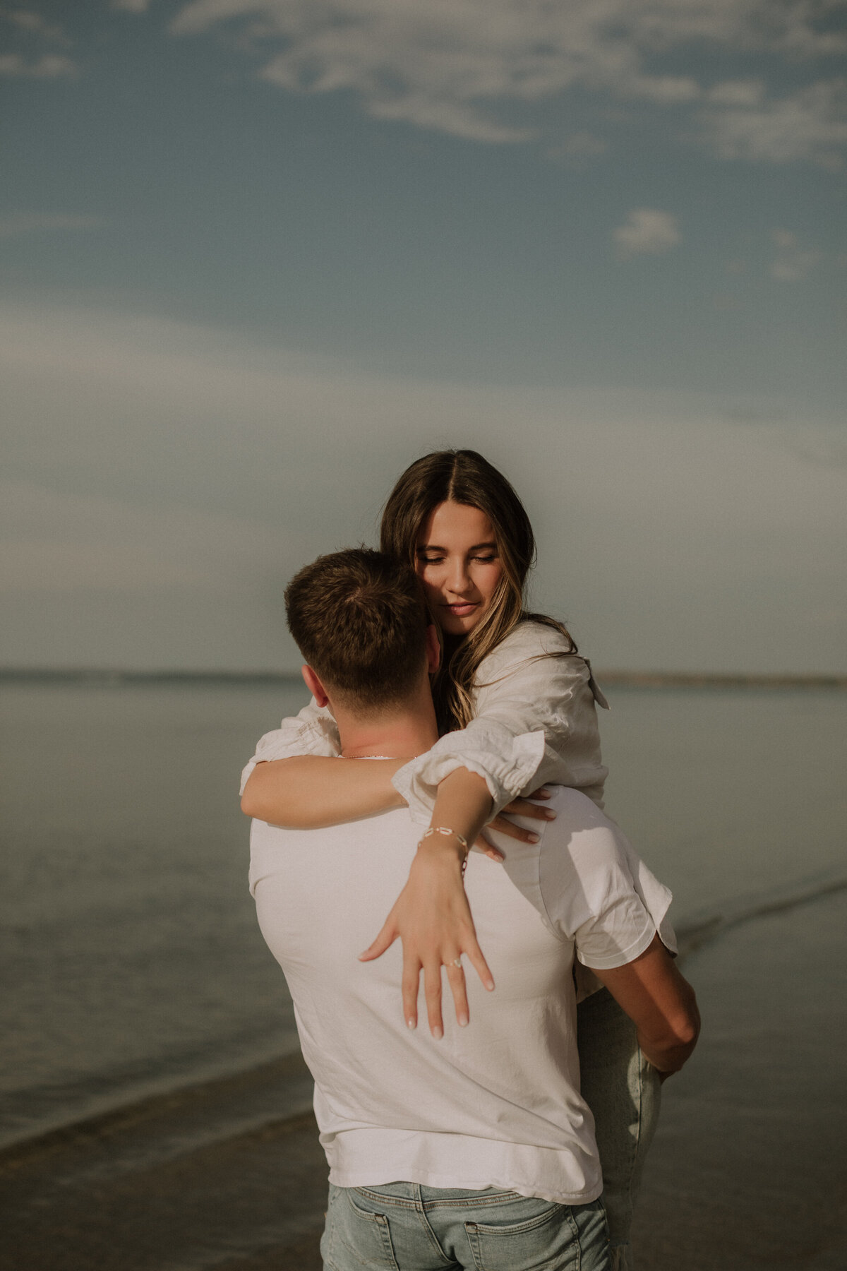 brooke-max-engagement-fall-autumn-wasaga-beach-sunset-barrie-lake-26