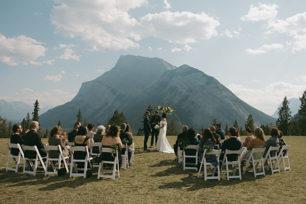 VPC-BANFF-INTIMATE-WEDDING-24